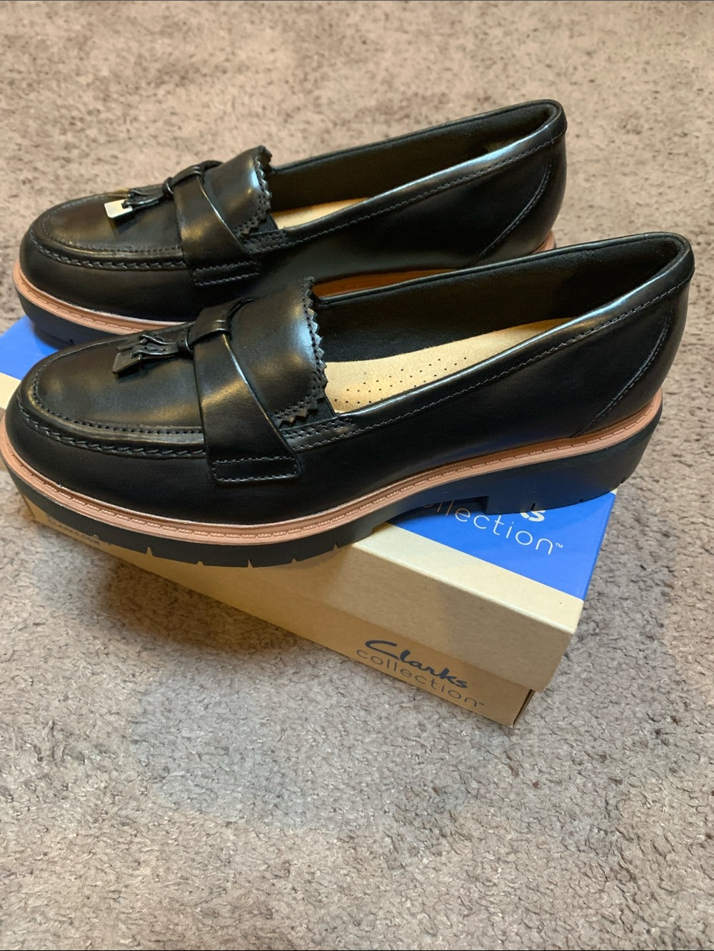 Clarks Black Leather Tassel Loafers with Brown Welt - Picture 2 of 6